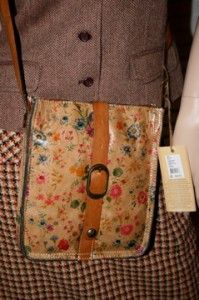 BNWT Patricia Nash Italian Leather Venezia Pouch Crossbody Bag Floral