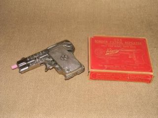 Vintage Kilgore Border Patrol 50 Shot Colt Toy Cap Gun Pistol with
