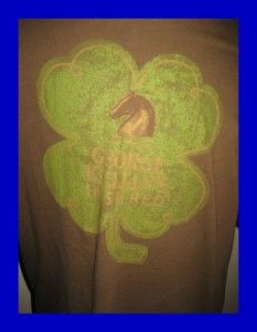 George Killians Irish Red Brown Green Clover T Shirt XL Mint