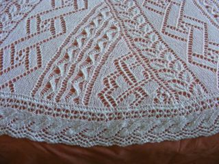 Swirl Baby Shawl Knitting Pattern in 3Ply