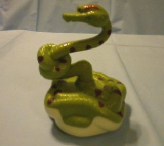 This MCDONALDS DISNEY 06 THE WILD LARRY SNAKE FRICTION TOY is in