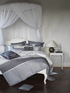 Boutique Boutique Burano bed linen range in grey   