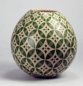 Mata Ortiz Pottery by Leonel Lopez Jr Sgraffito Olla