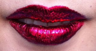 Metallic Lip Foil Colours Get Glitzy Violent Minx Shizzle Lips