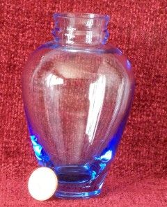 Tonner Ellowyne Gina Antoinette Blue Glass Vase Doll Diorama