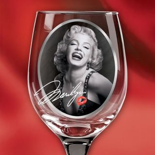 Marilyn Monroe Wine Glass Set with Photos Signature