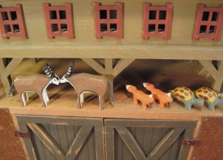 Millwood Toy Company Noahs Ark Carvd Wood Folk Art Barn