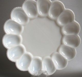 Vintage Hobnail White Milk glass deviled egg plate NR