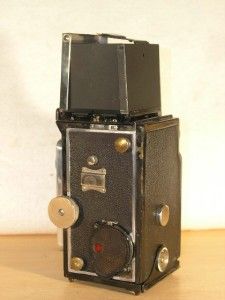 Vintage CA 1934 Foth Flex 120 6x6 TLR Camera