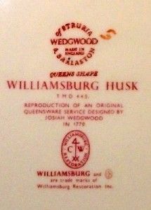 Wedgwood Williamsburg Husk 2 Dinner Plates A Condition TK445