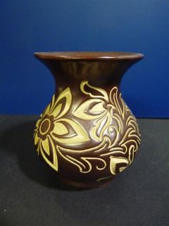 kl. Vase, gemarkt, Blumendekor, H 10 cm / d11 99