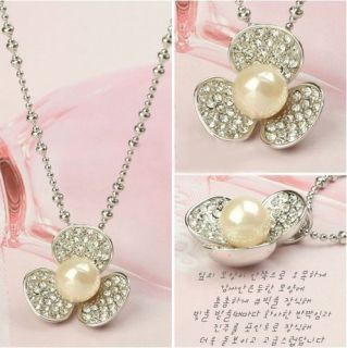 AG4461 New Fashion Jewelry Womens Drill Shell Pearl Clover Pendant