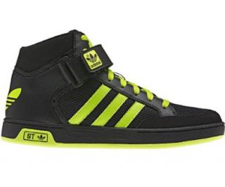 Adidas Varial Mid ST   Herren Skaterschuhe in 2 Farben: 