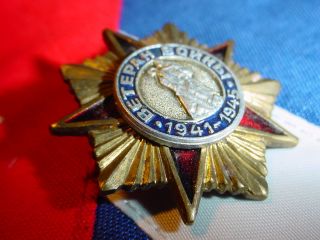 BRONZE Russische Orden VETERAN KRIEGES 1941 1945 Pins Russland Russia