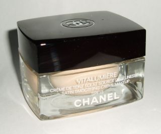 CHANEL VITALUMIERE Satin Smoothing Creme Makeup Spf 15 30g