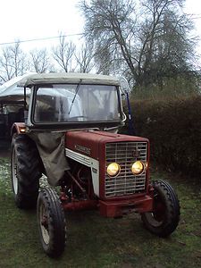 Traktor, Schlepper IHC, Typ 323