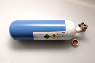 Dräger 2 Liter 200 bar Sauerstoffflasche medizinischer Sauerstoff