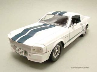 Ford Shelby Mustang GT 500 1967 Fastback weiß, Modellauto 1:24 / Yat