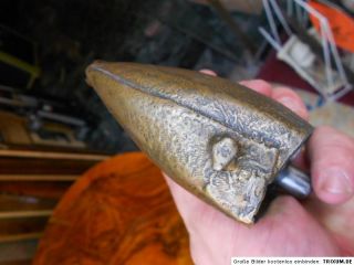 ES 415 Hochfein gravierte spanische Barock Bronze Schaf Glocke 17/18
