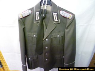 Oberstleutnant der NVA Konvolut Orden Uniform Schulterstücke Mini