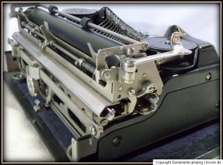 Antike WANDERER WAG 340 (Continental) PortableTypewriter