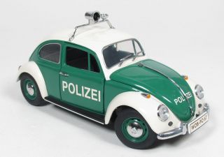 24   FRANKLIN MINT   VW Käfer   Polizei / 1 S 636