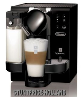 DeLonghi EN670.B Lattissima NESPRESSO Espressomaschine (schwarz