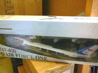 144 747 400 AIR FORCE ONE (PROJECT CUTAWAY)   DRAGON # 47010