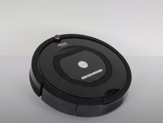iRobot Roomba 770 Staubsaugerroboter schwarz HEPA Filter