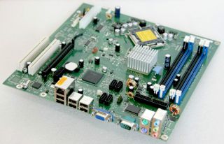 Fujitsu Esprimo P5915 Mainboard   original Ersatzteil   CPU Sockel