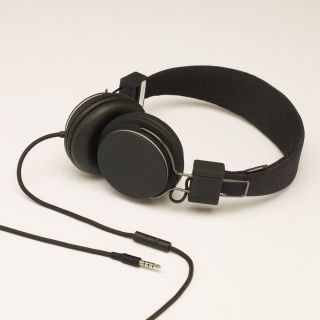 Urbanears Plattan On Ear Headphones with Mic in Black