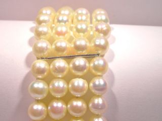 reihiges Perlen Armband / Schließe 585er Weissgold