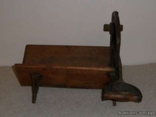 Antiker BROTSCHNEIDER Brotschneidemaschine Gußeisen Holz