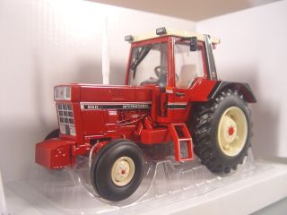 Case IHC Traktor 956 XL   Britains Mod. 132   42792 #E