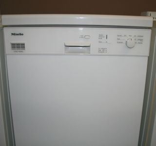 Miele G 977 Plus Weiss 1 Jahr Garantie Spühlmaschine Top baujahr 2007