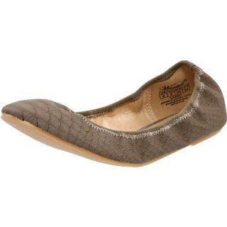 Wanted Shoes Womens Lario Flat