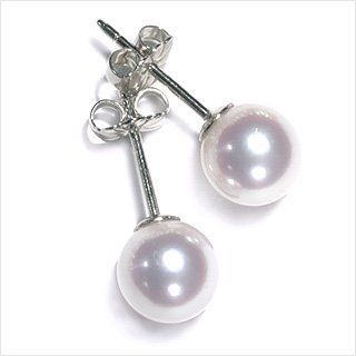 8mm A Quality Japanese Akoya cultured pearl earring studs