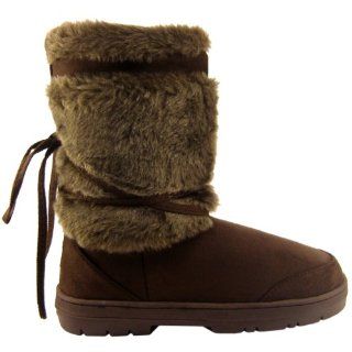 Short Brown Faux Fur Lined Thick Sole Winter Snow Boots Size 5: Shoes