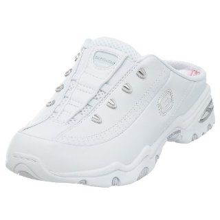 Skechers Womens Walkabout Mule Sneaker,White,6 M: Shoes