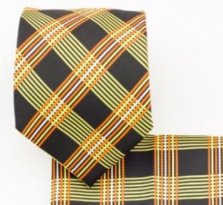 Plaid Necktie and Pocket Square Set Clothing