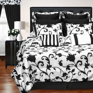 Venice 12 Piece Black and White Bed in a Bag with Deep Pocket Sheet