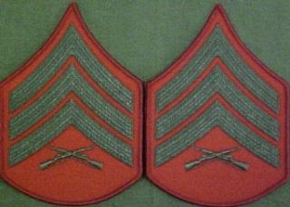 Green on Red USMC Chevrons   Sergeant   Male Clothing