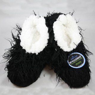 Mongolian Fur Snoozies (Medium (7 8), Black) Shoes