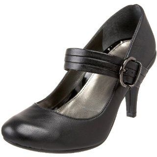 : Kenneth Cole REACTION Womens Chick Flick Pump,Black,4 M US: Shoes