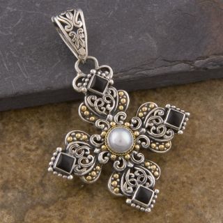 18k Gold and Silver Onyx and Pearl Cawi Pendant (6 mm)(Indonesia