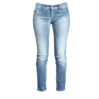 Coloris: stone washed. Jean DIESEL Femme. Coupe slim. Composition: 98