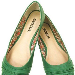 kelly green shoes Shoes