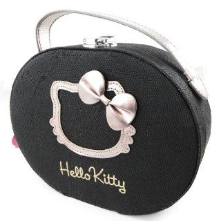 Vanity lined up Hello Kitty black bronze. Shoes