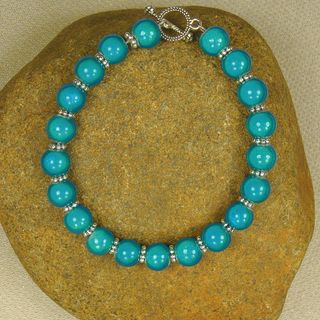 Jewelry by Dawn Bright Turquoise Glow Bead Bracelet